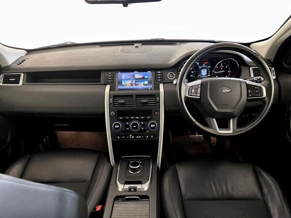 Used Land Rover Discovery Sport 2018 for sale - 76266004: Photo 3