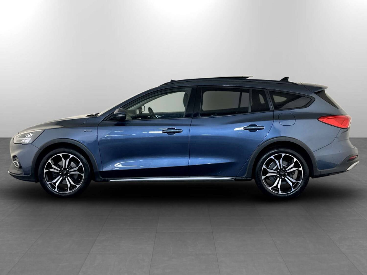 Used Ford Focus 2022 for sale - 77693783: Photo 7