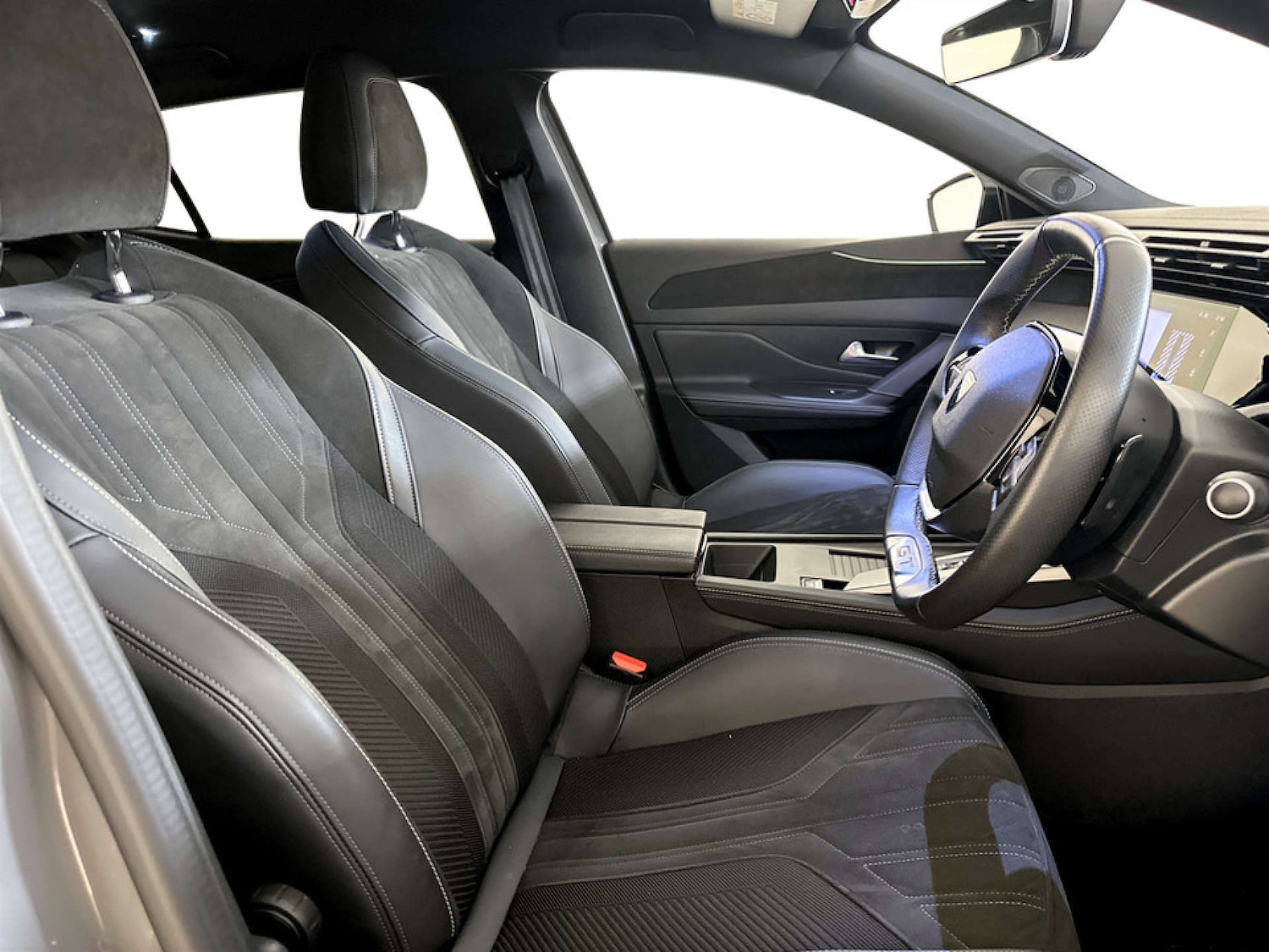 Used Peugeot 408 2024 for sale - 77749107: Photo 13