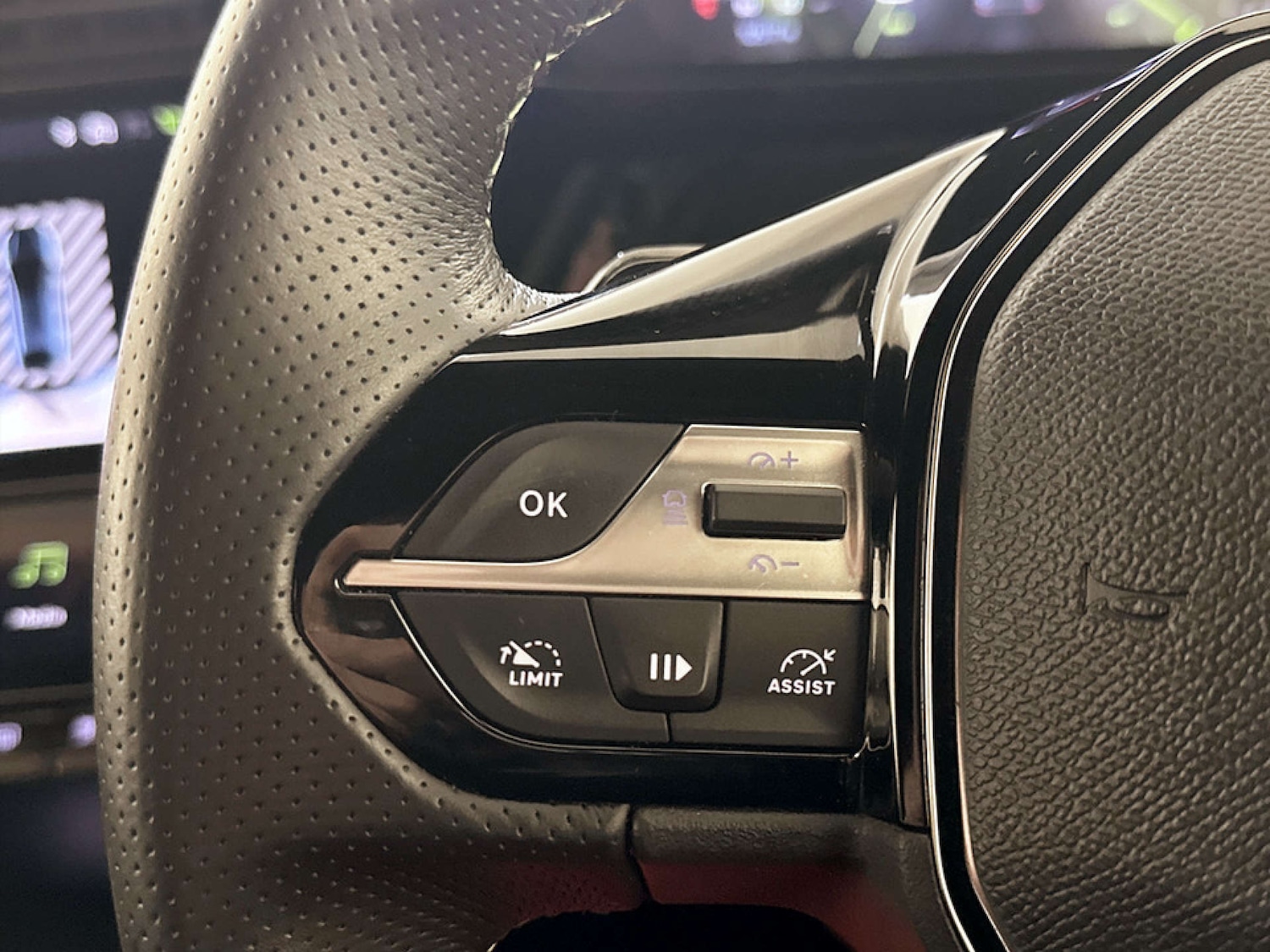 Used Peugeot 408 2024 for sale - 77749107: Photo 16