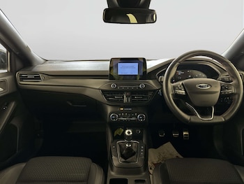 Used Ford Focus 2020 for sale - 78122974: Photo