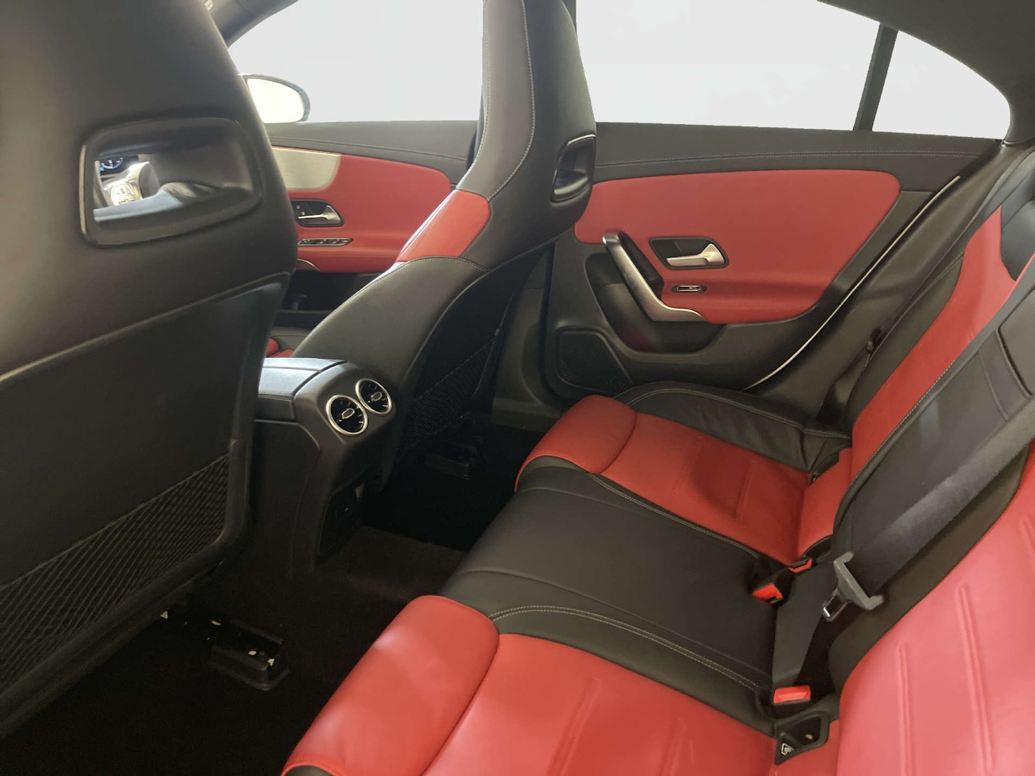 Used Mercedes-Benz CLA 2022 for sale - 77888852: Photo 15