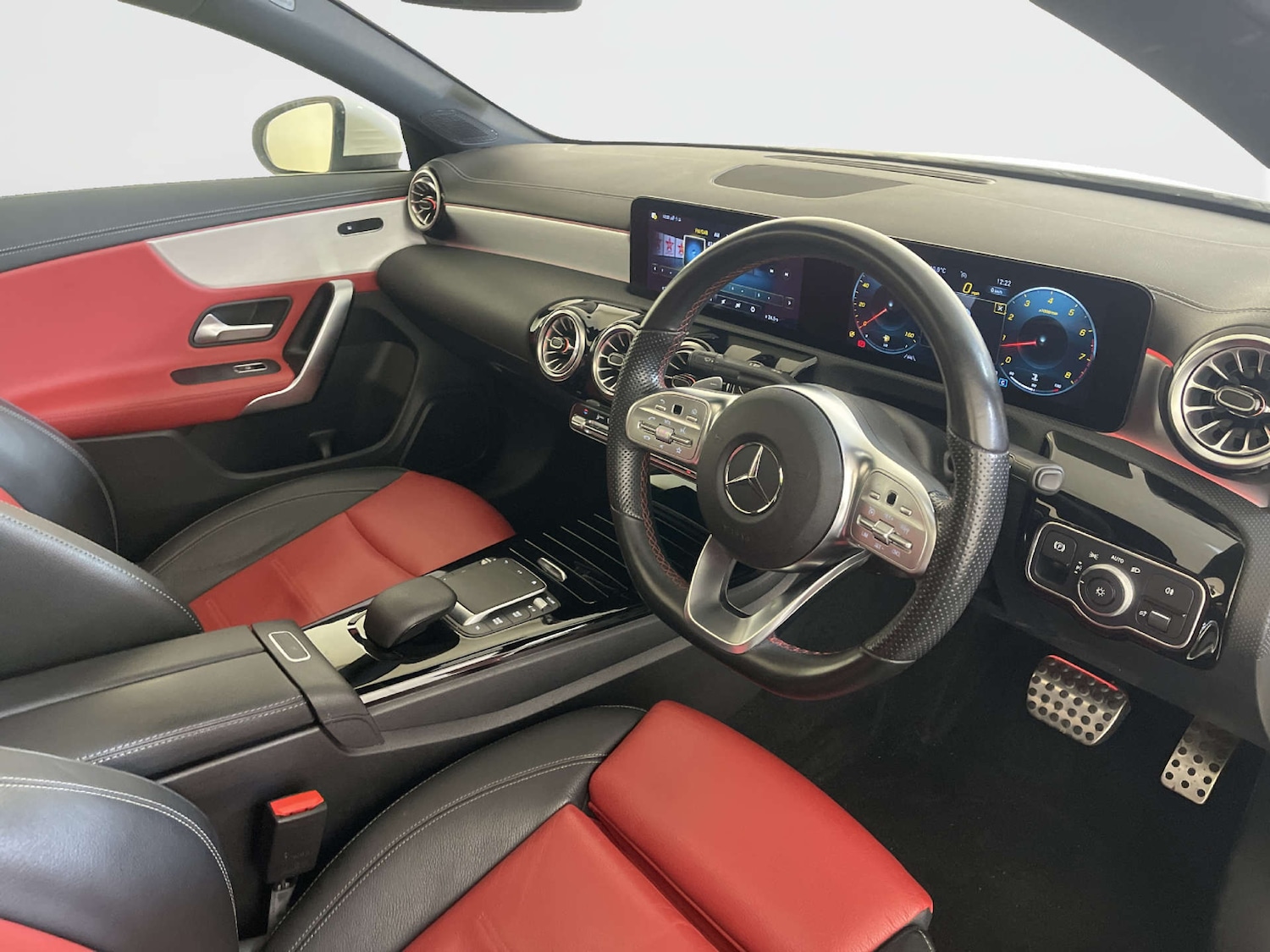 Used Mercedes-Benz CLA 2022 for sale - 77888852: Photo 17