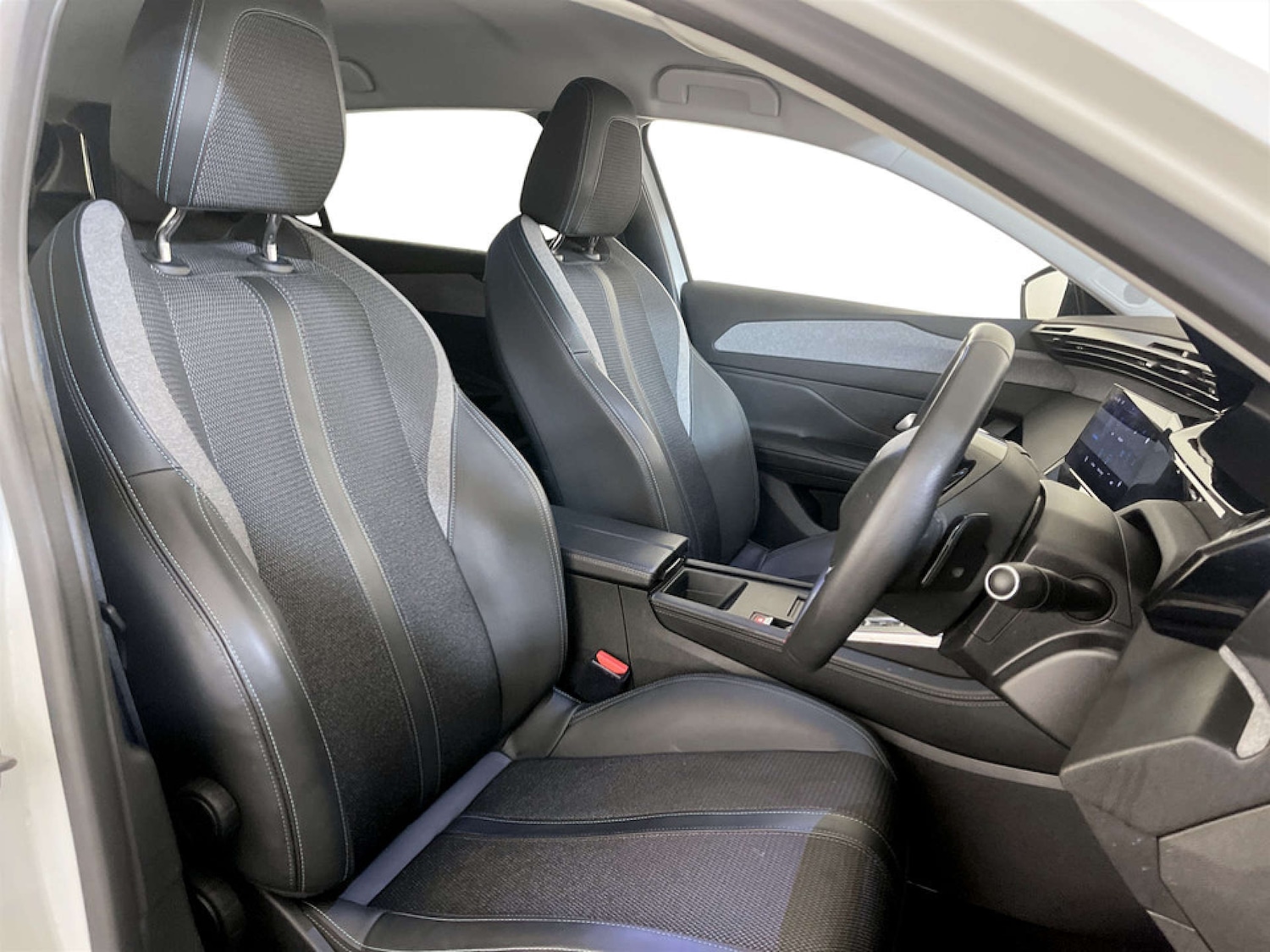 Used Peugeot 308 2022 for sale - 77185999: Photo 13