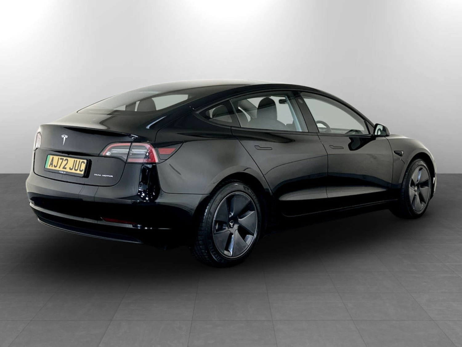 Used Tesla Model 3 2022 for sale - 77571332: Photo 9