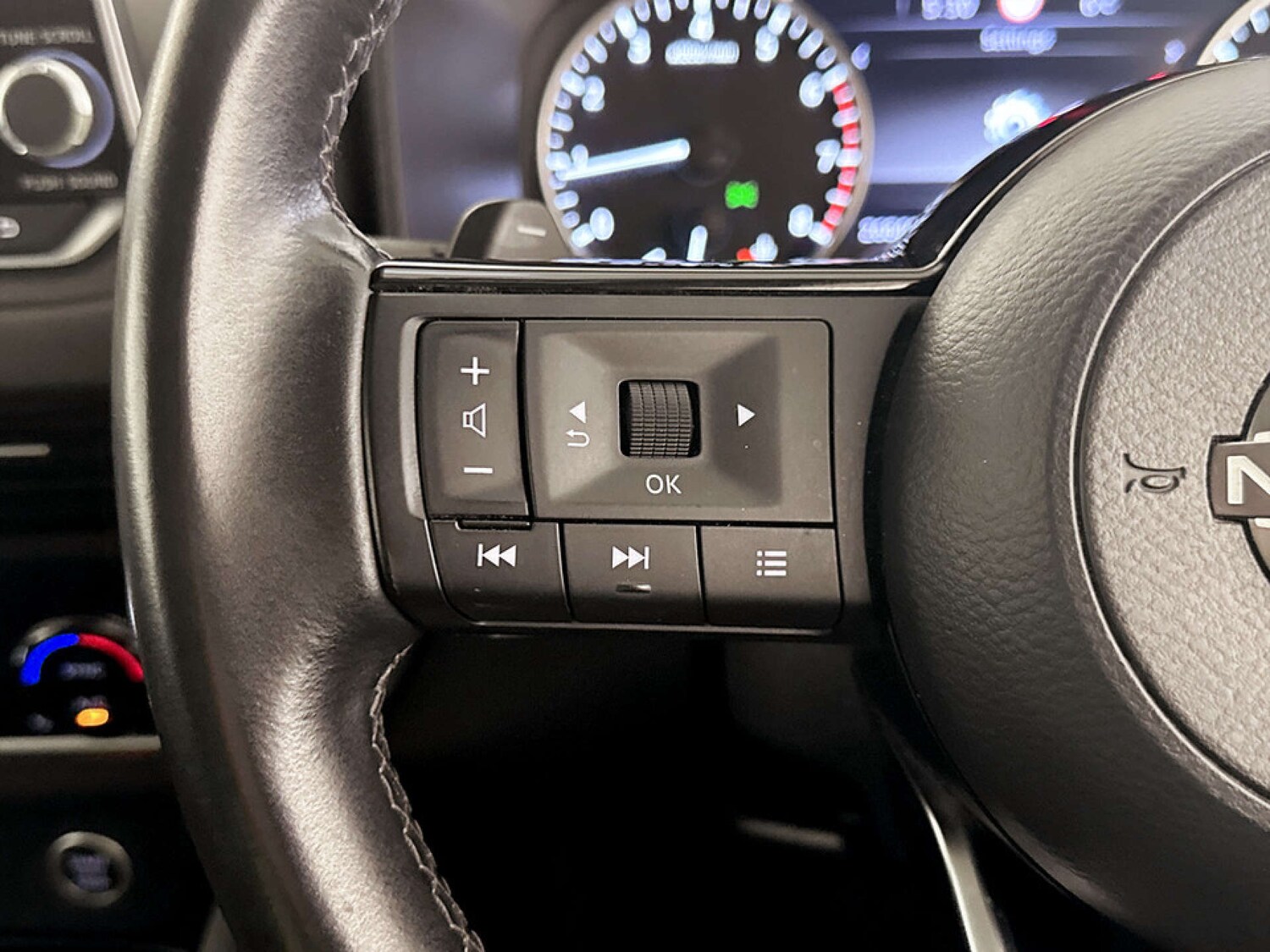 Used Nissan Qashqai 2022 for sale - 77802701: Photo 18