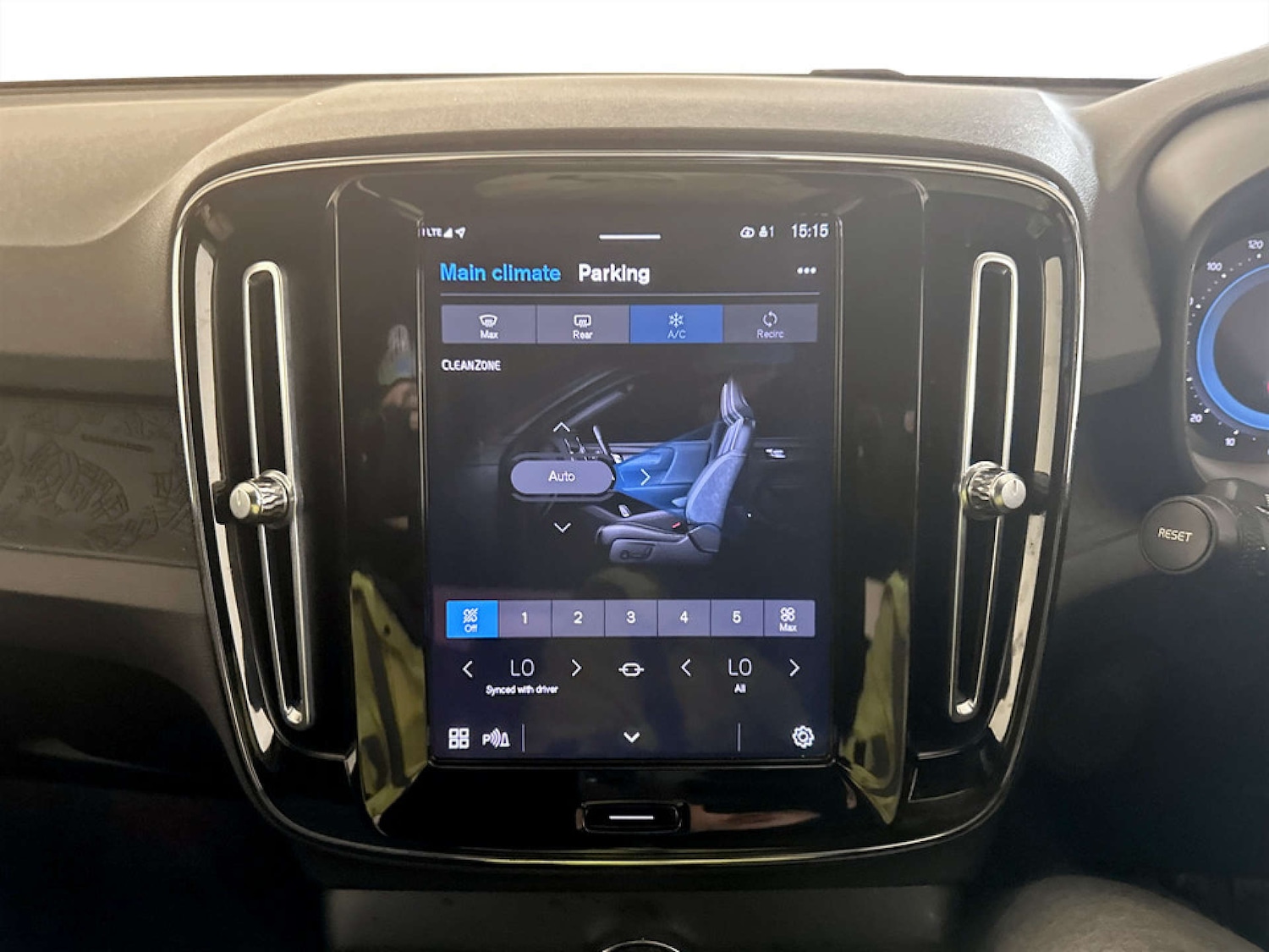 Used Volvo XC40 2022 for sale - 77431911: Photo 22