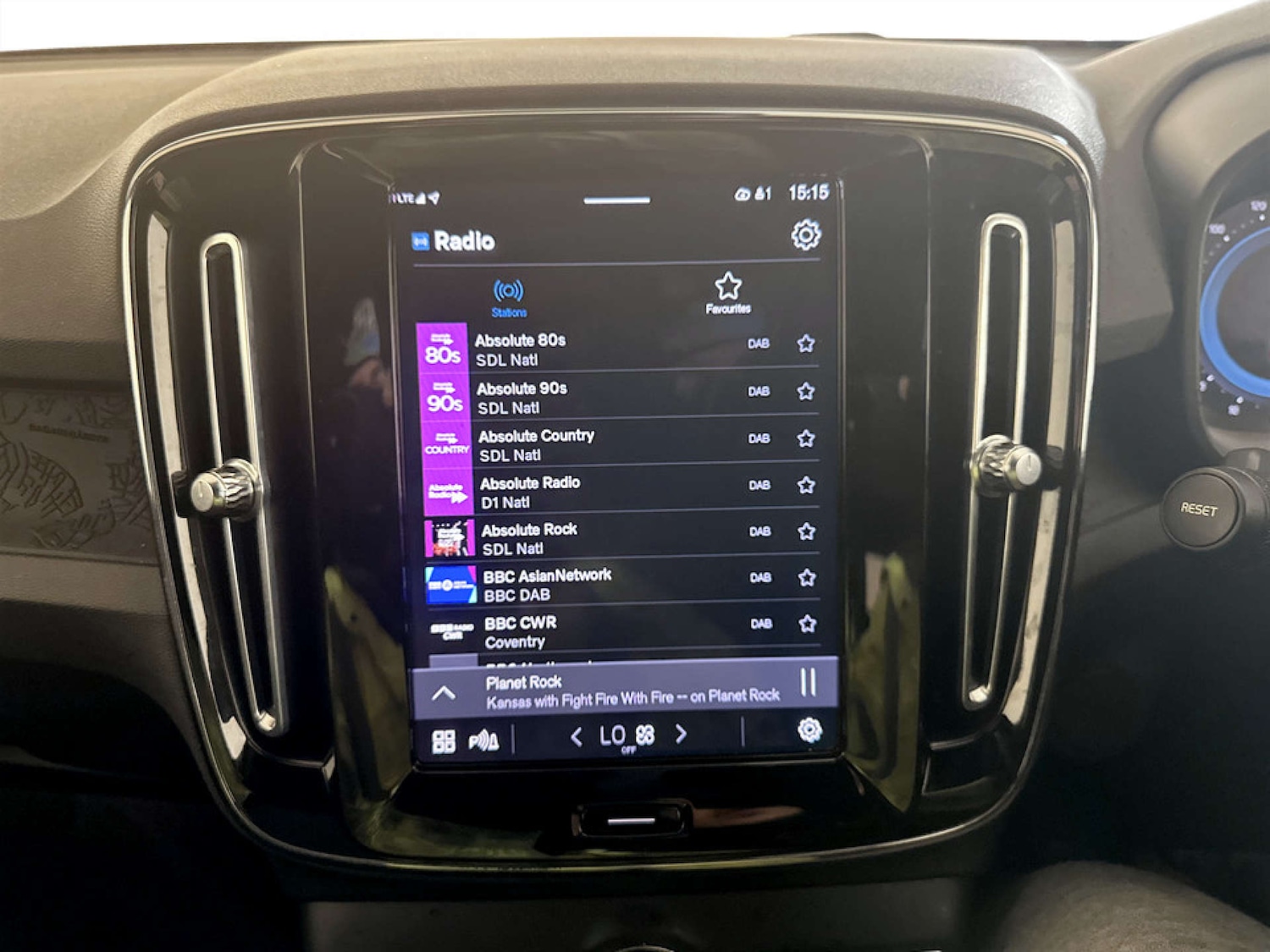 Used Volvo XC40 2022 for sale - 77431911: Photo 24