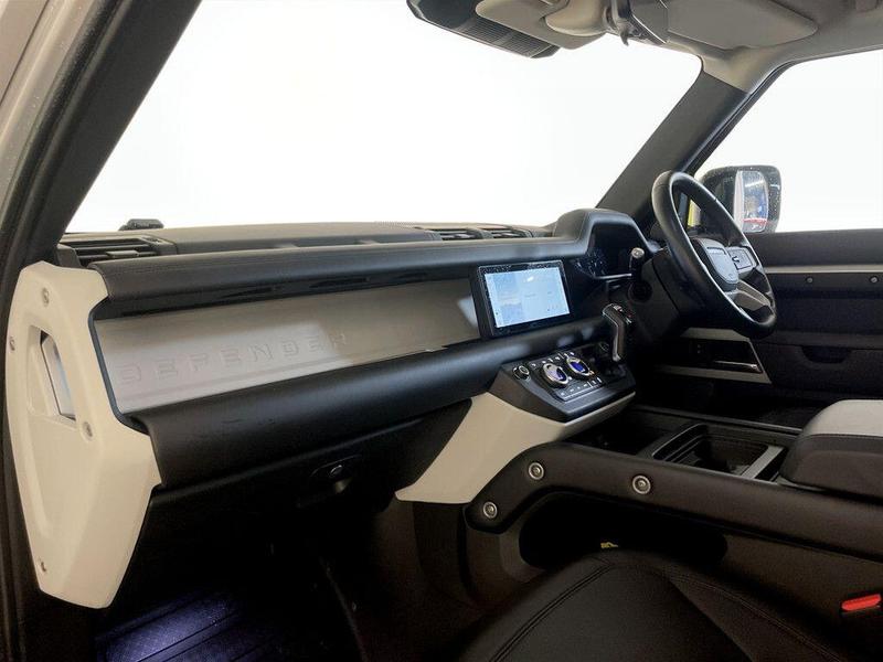 Used Land Rover Defender 2020 for sale - 76563116: Photo 12