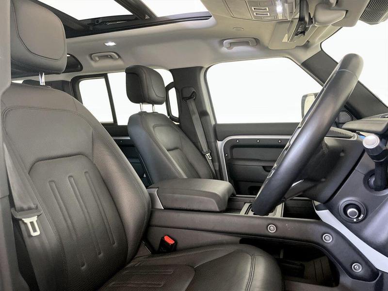 Used Land Rover Defender 2020 for sale - 76563116: Photo 13