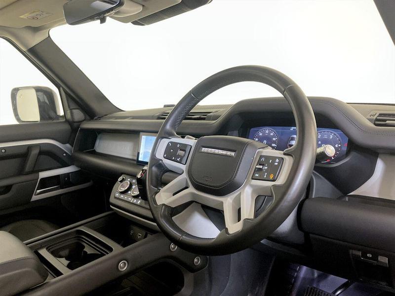 Used Land Rover Defender 2020 for sale - 76563116: Photo 16