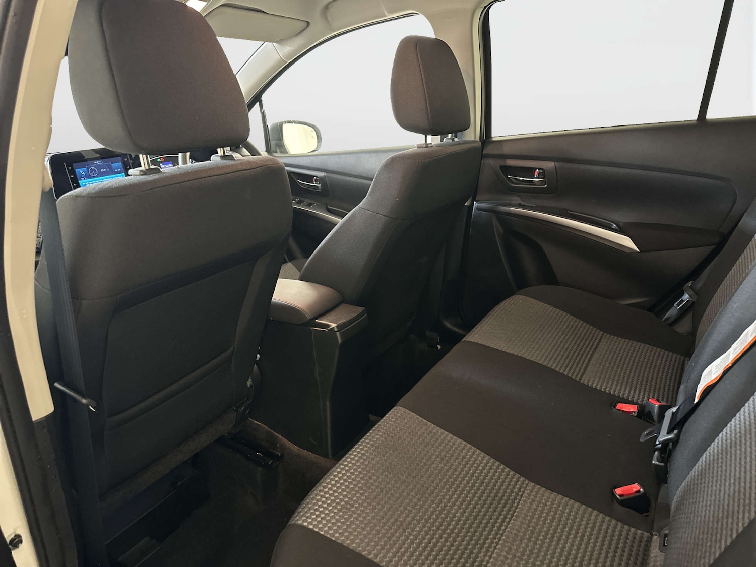 Used Suzuki SX4 S-Cross 2023 for sale - 77845618: Photo 14