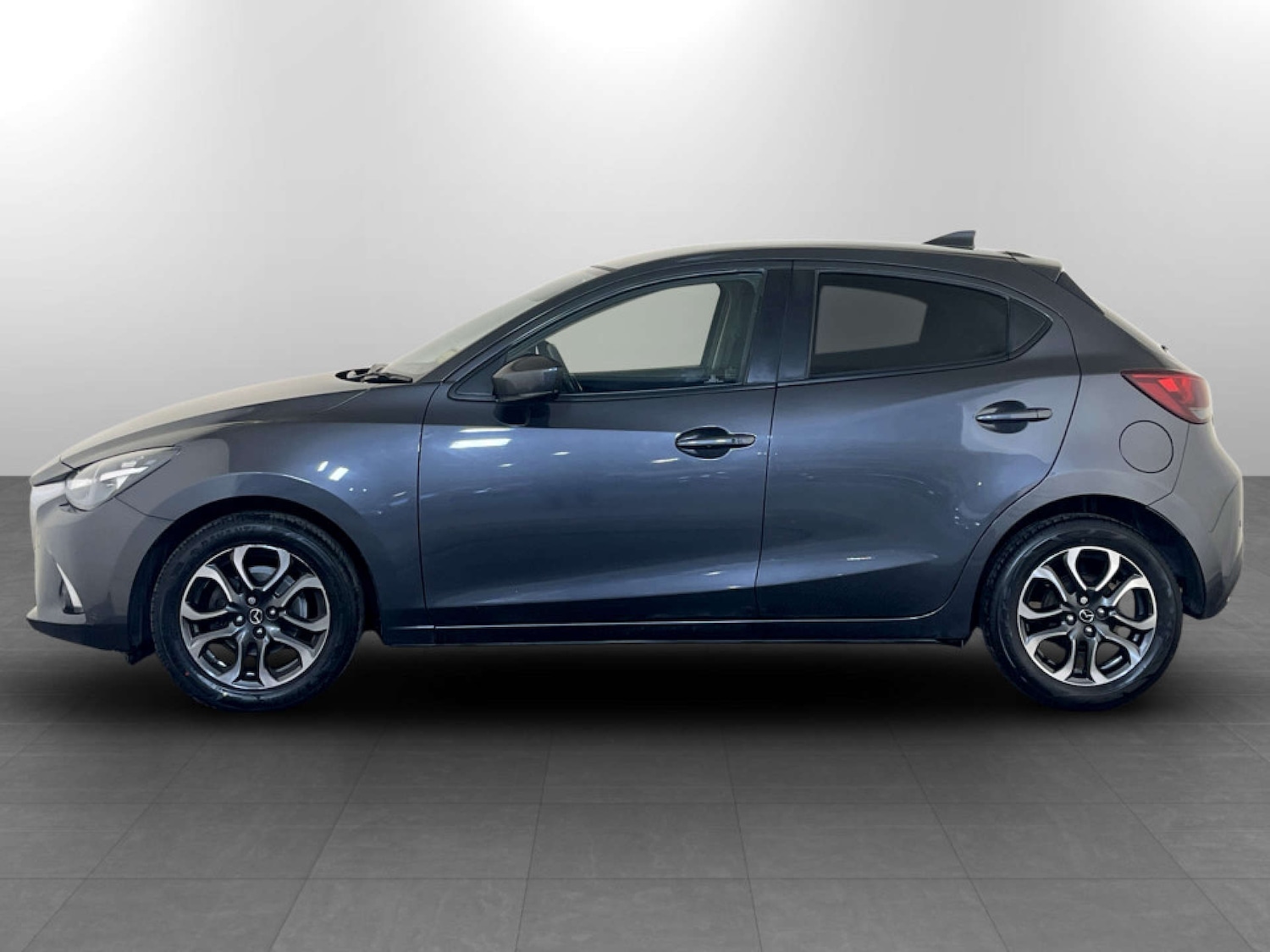 Used Mazda Mazda2 2018 for sale - 77594859: Photo 7