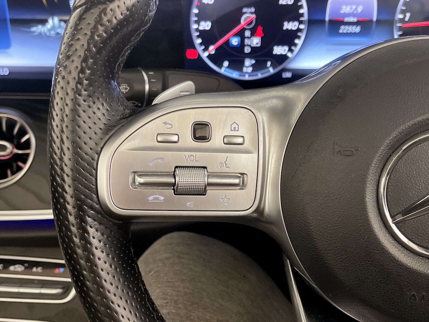 Used Mercedes-Benz E Class 2020 for sale - 77437624: Photo 17