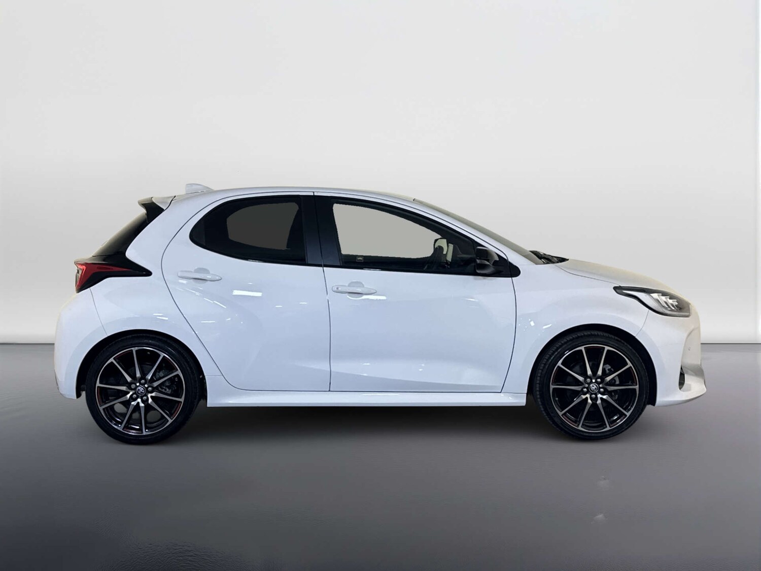 Used Toyota Yaris 2023 for sale - 78162728: Photo 11