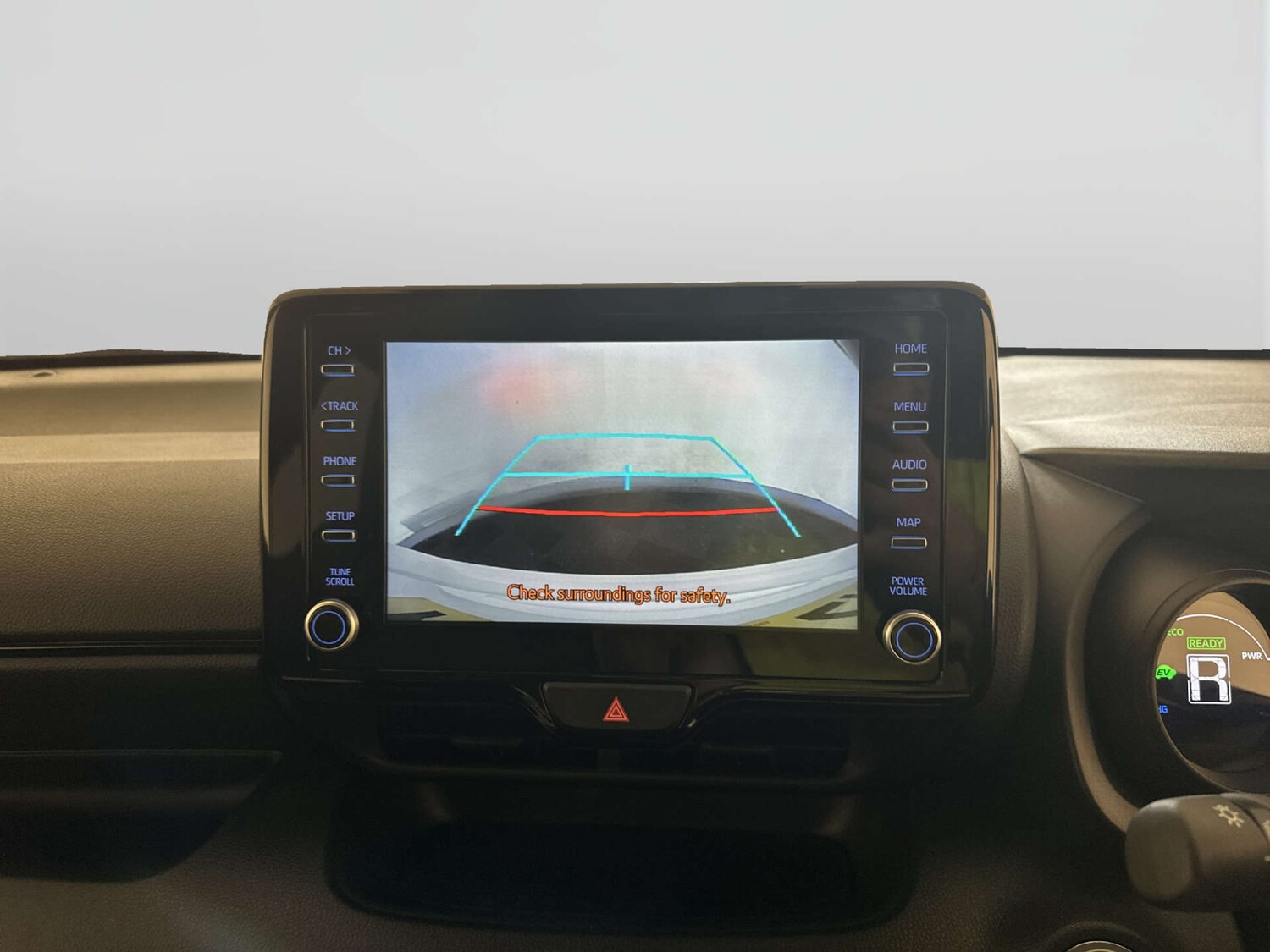 Used Toyota Yaris 2023 for sale - 78162728: Photo 20