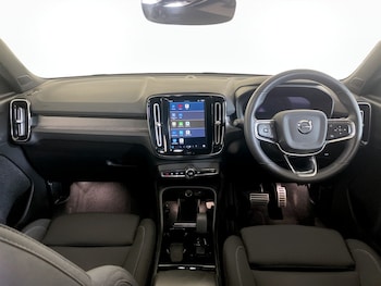 Used Volvo XC40 2022 for sale - 75626668: Photo