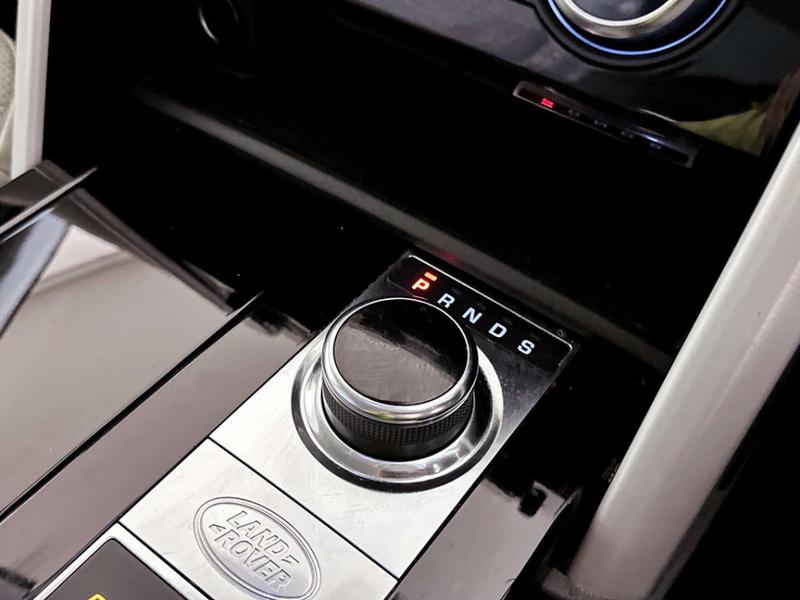 Used Land Rover Discovery 2018 for sale - 76908610: Photo 27