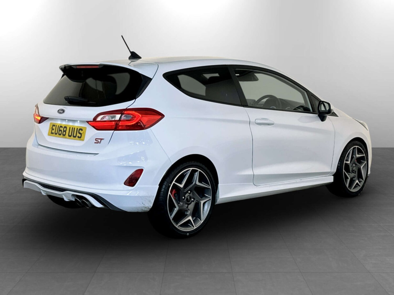 Used Ford Fiesta 2018 for sale - 77470041: Photo 10