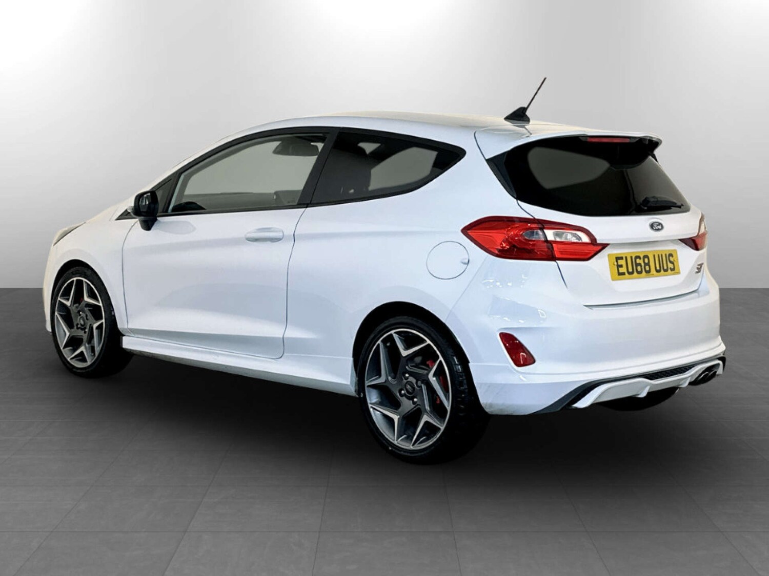 Used Ford Fiesta 2018 for sale - 77470041: Photo 8