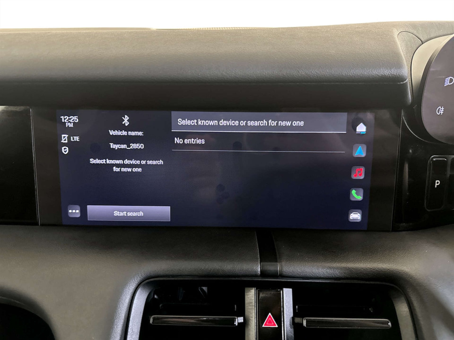 Used Porsche Taycan 2023 for sale - 77186103: Photo 24