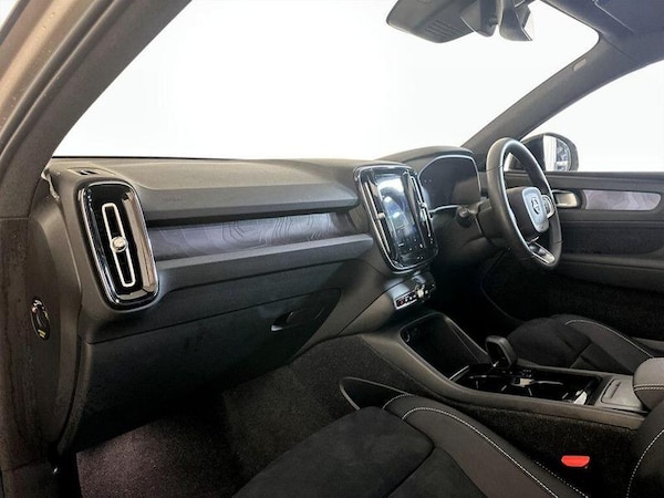 Used Volvo XC40 2022 for sale - 76329685: Photo 12
