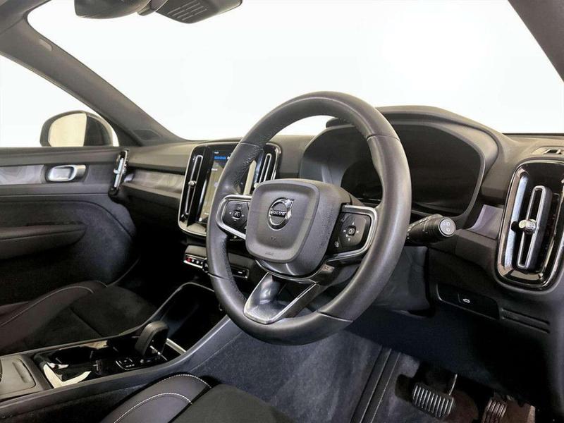 Used Volvo XC40 2022 for sale - 76329685: Photo 15