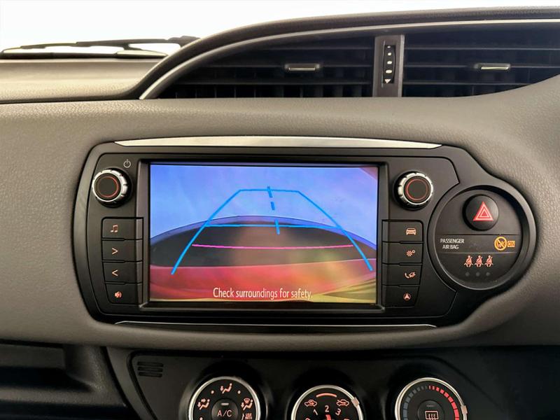 Used Toyota Yaris 2017 for sale - 76895612: Photo 20