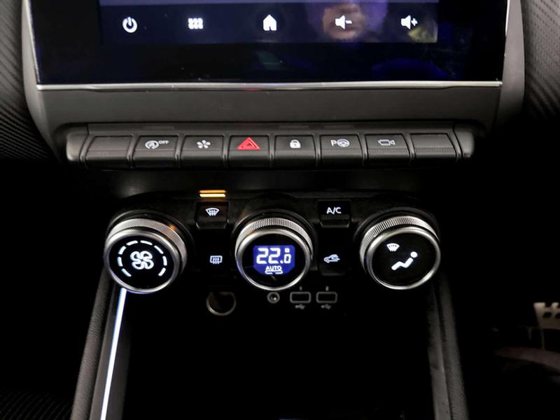 Used Renault Clio 2019 for sale - 76791436: Photo 25