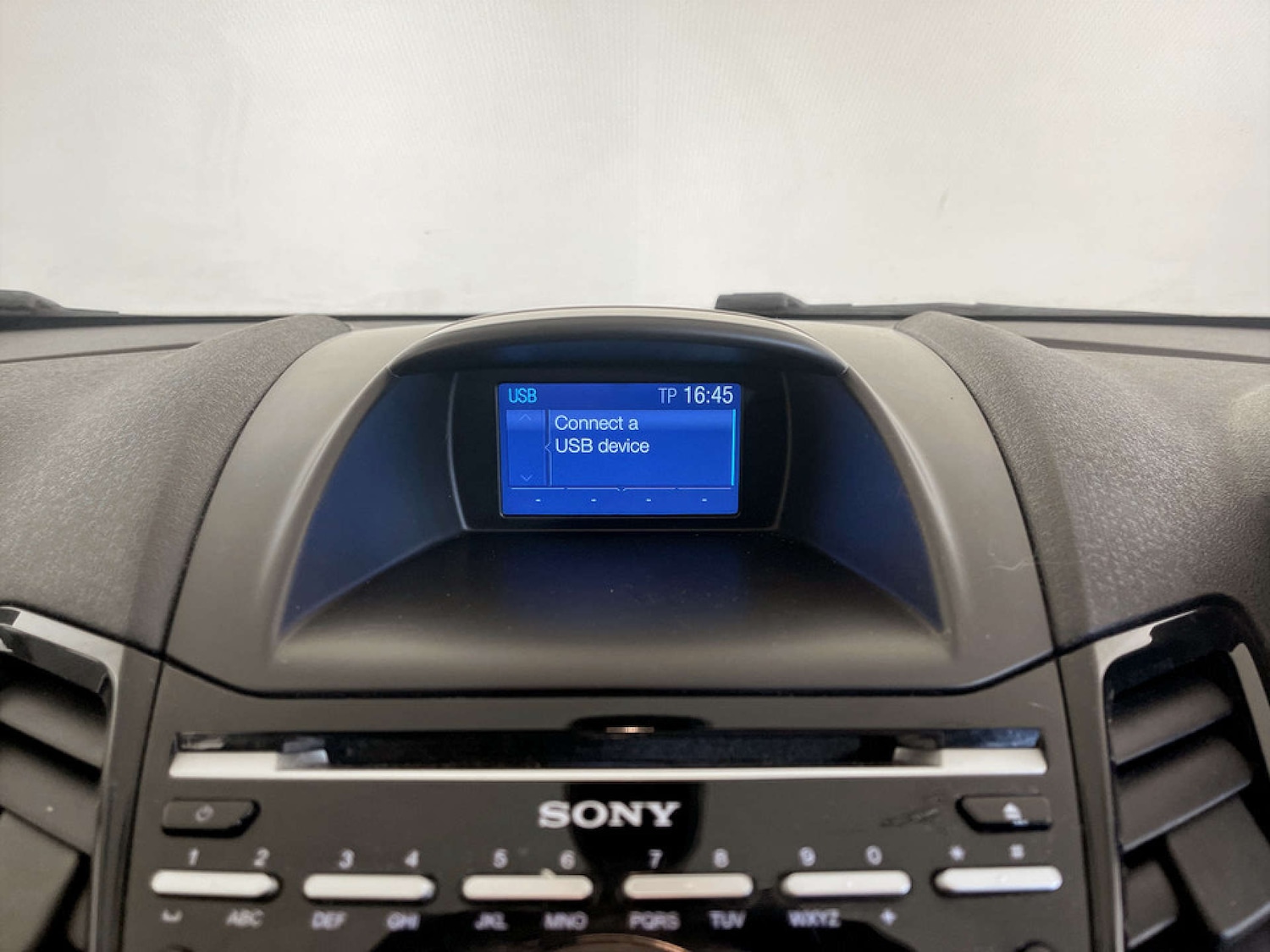 Used Ford Fiesta 2016 for sale - 77186014: Photo 23