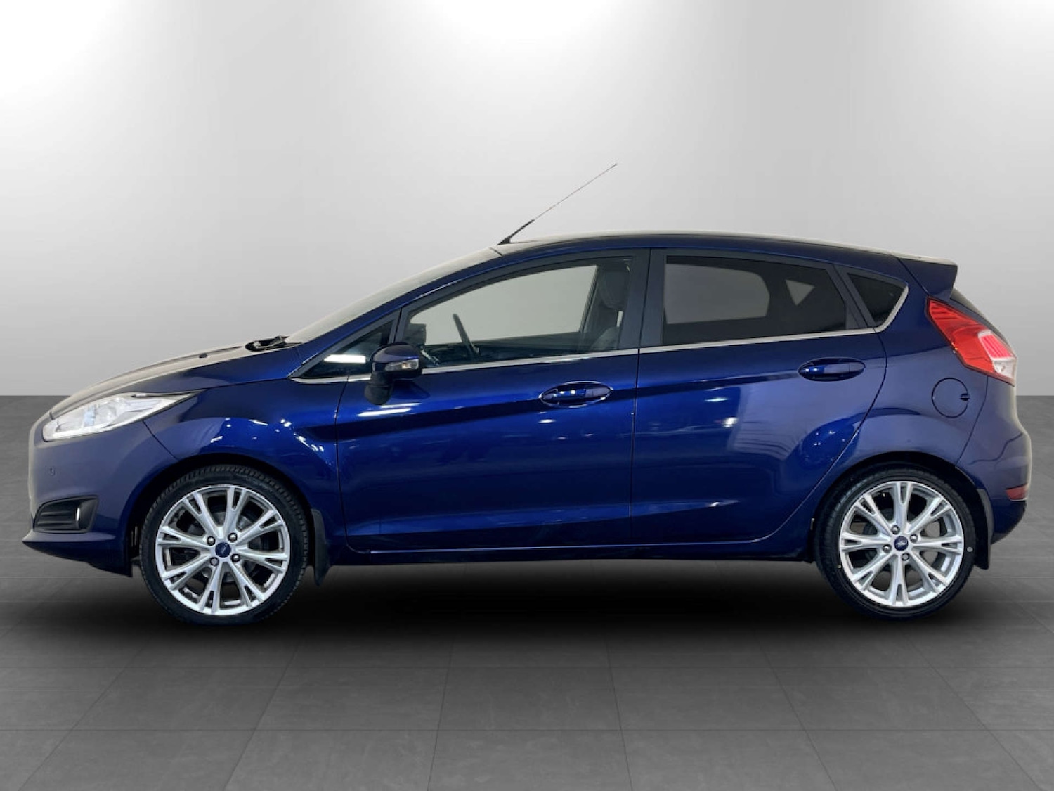 Used Ford Fiesta 2016 for sale - 77186014: Photo 7