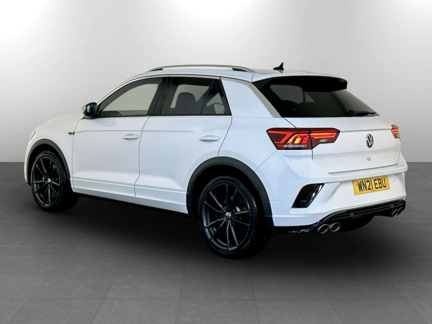 Used Volkswagen T-Roc 2021 for sale - 77704077: Photo 8