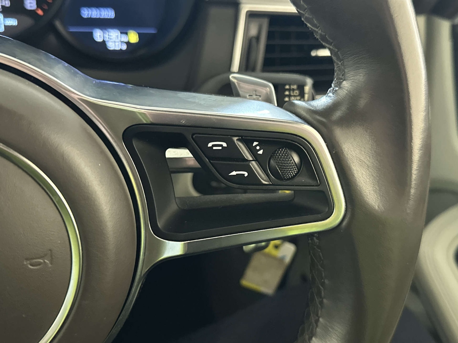 Used Porsche Macan 2018 for sale - 78066719: Photo 20