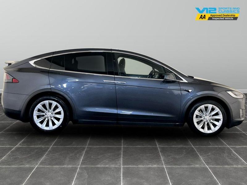 Used Tesla Model X 2018 for sale - 76557450: Photo 11