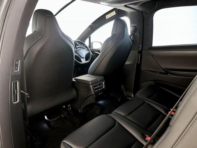 Used Tesla Model X 2018 for sale - 76557450: Photo 14