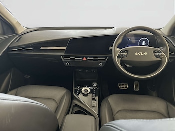 Used Kia Niro 2023 for sale - 78788780: Photo
