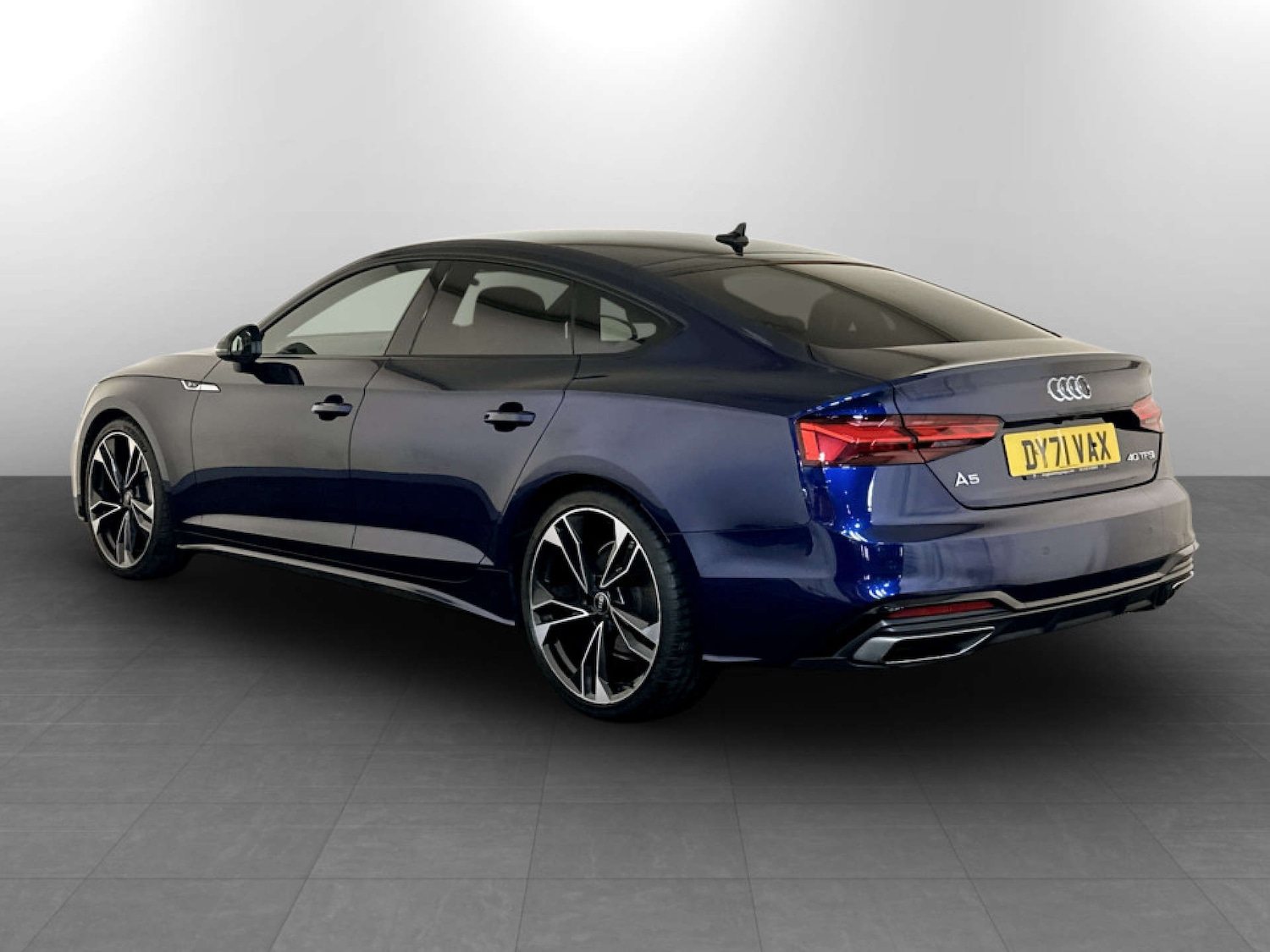 Used Audi A5 2021 for sale - 77186104: Photo 8