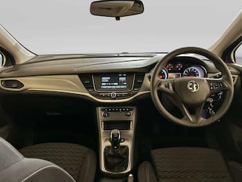 Used Vauxhall Astra 2019 for sale - 79866929: Photo