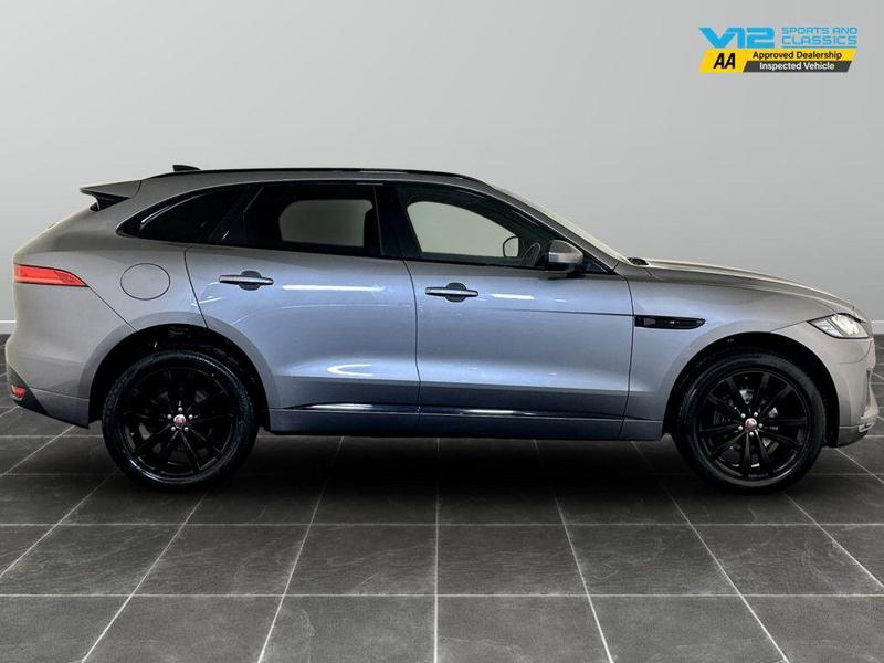 Used Jaguar F-Pace 2020 for sale - 76541460: Photo 11