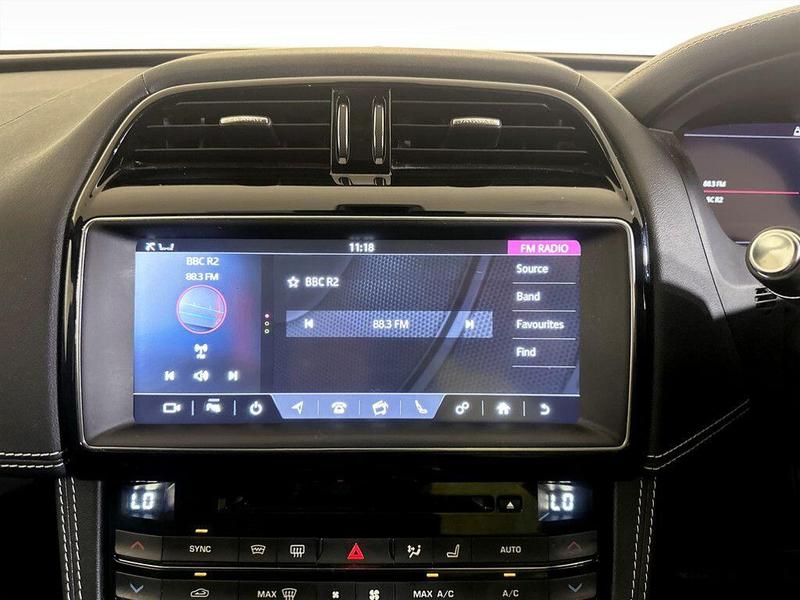 Used Jaguar F-Pace 2020 for sale - 76541460: Photo 25