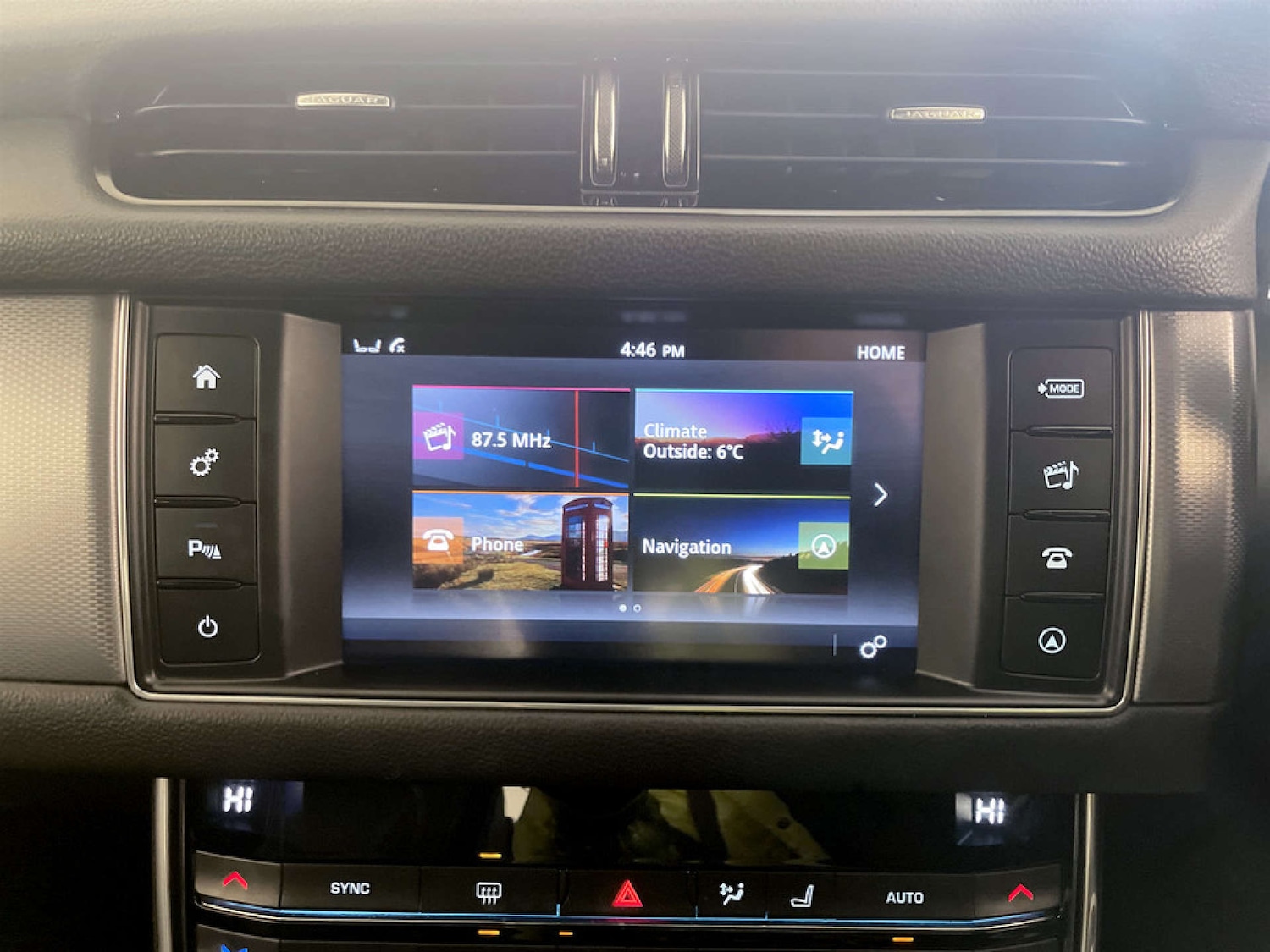 Used Jaguar XF 2017 for sale - 77469937: Photo 21