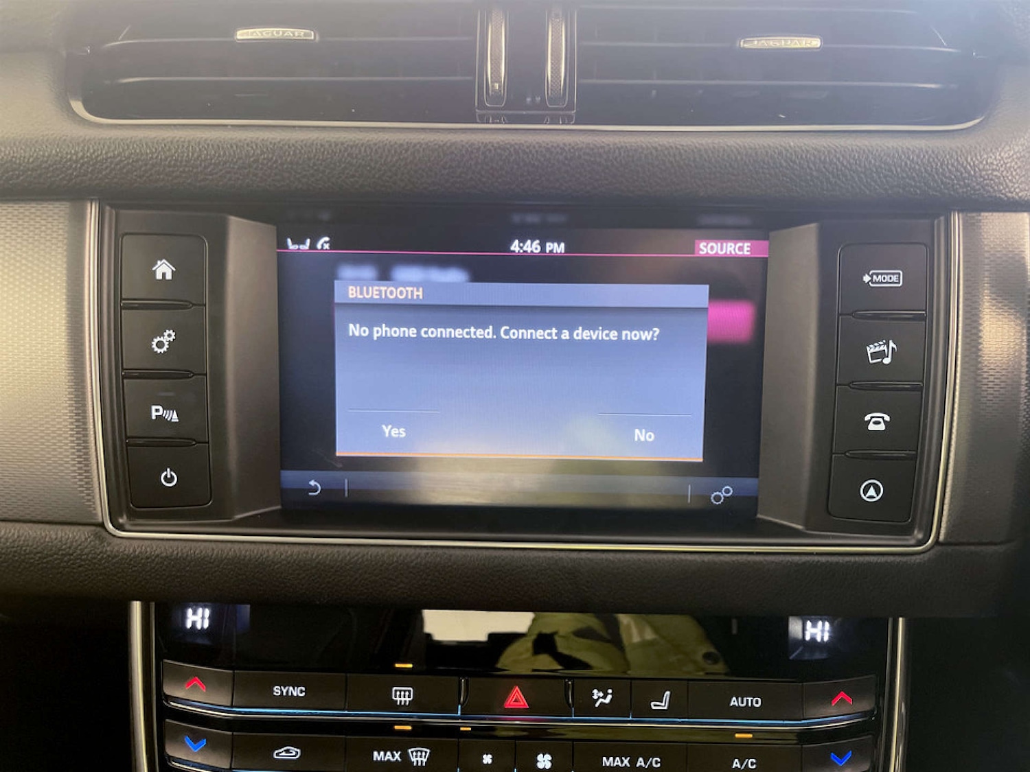 Used Jaguar XF 2017 for sale - 77469937: Photo 22