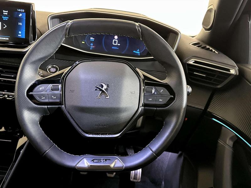 Used Peugeot 2008 2022 for sale - 76895523: Photo 16