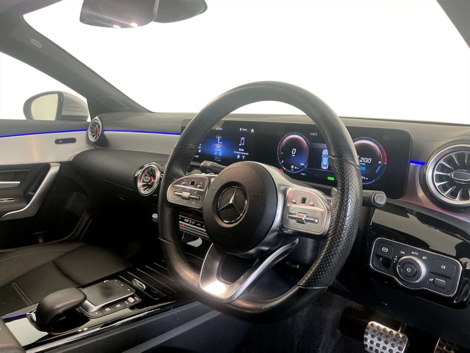 Used Mercedes-Benz CLA 2022 for sale - 77681204: Photo 15