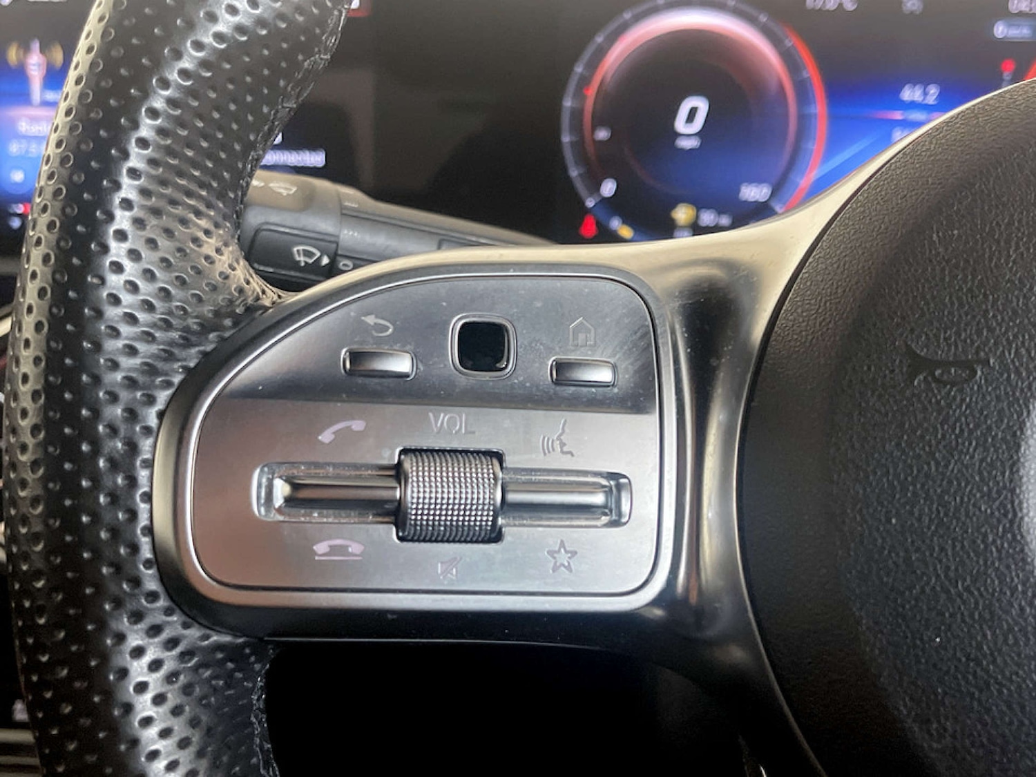 Used Mercedes-Benz CLA 2022 for sale - 77681204: Photo 17