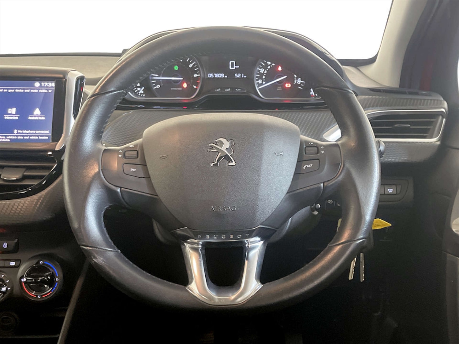 Used Peugeot 2008 2018 for sale - 77604034: Photo 17
