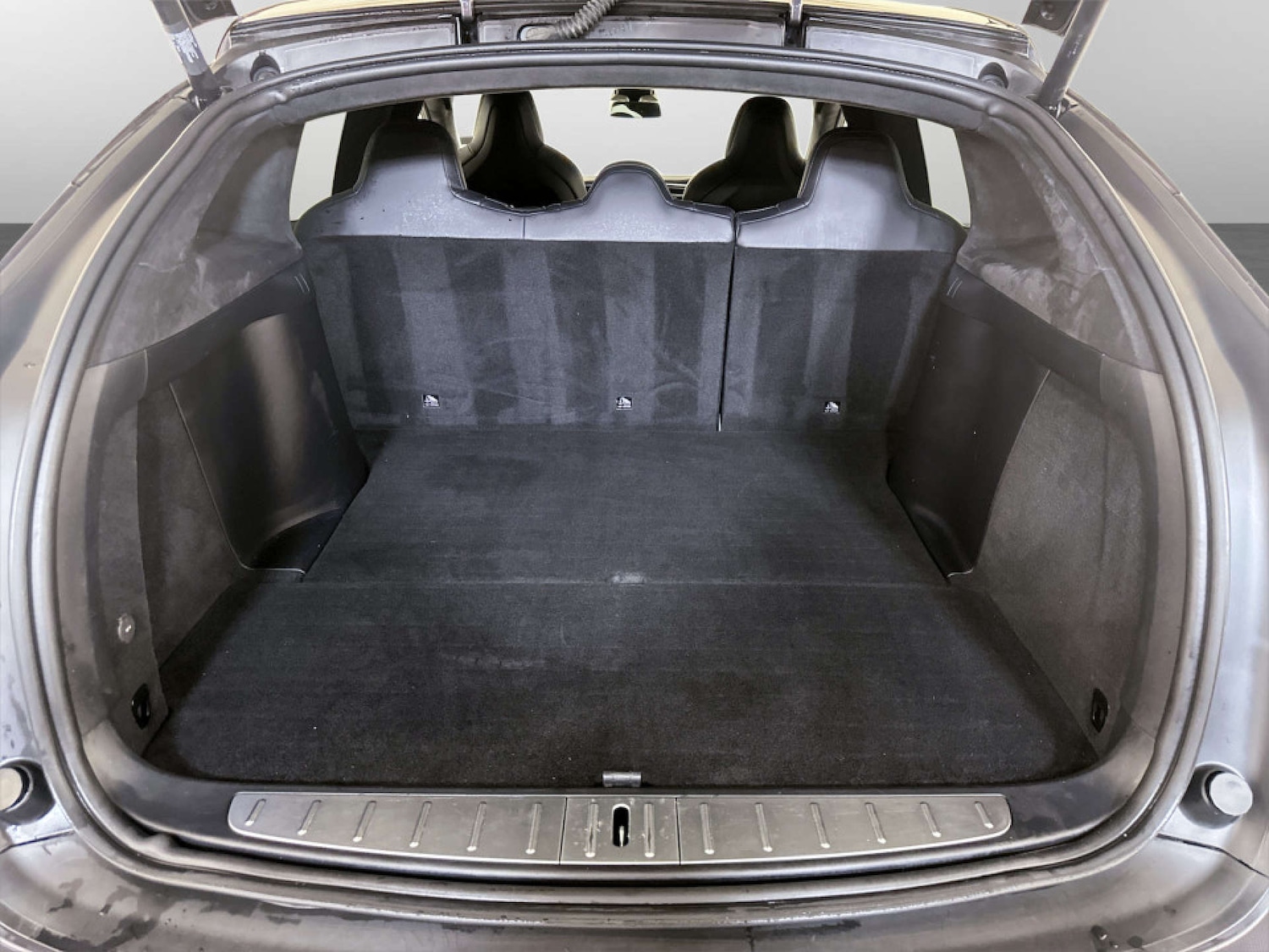 Used Tesla Model X 2018 for sale - 77186074: Photo 15