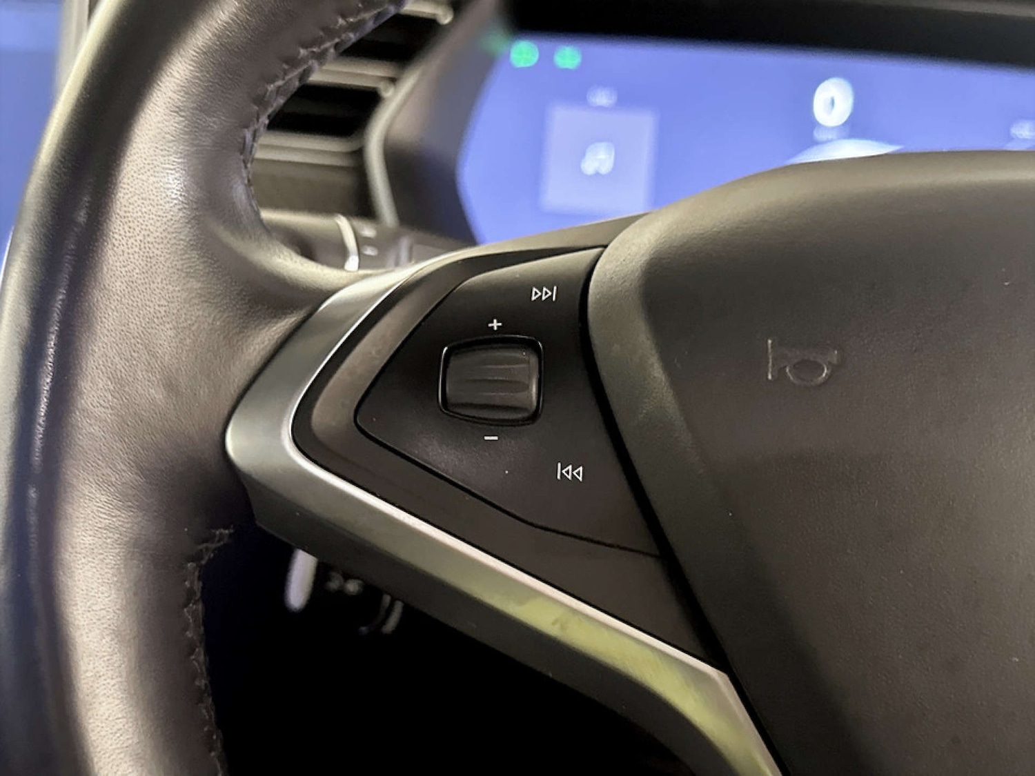 Used Tesla Model X 2018 for sale - 77186074: Photo 18