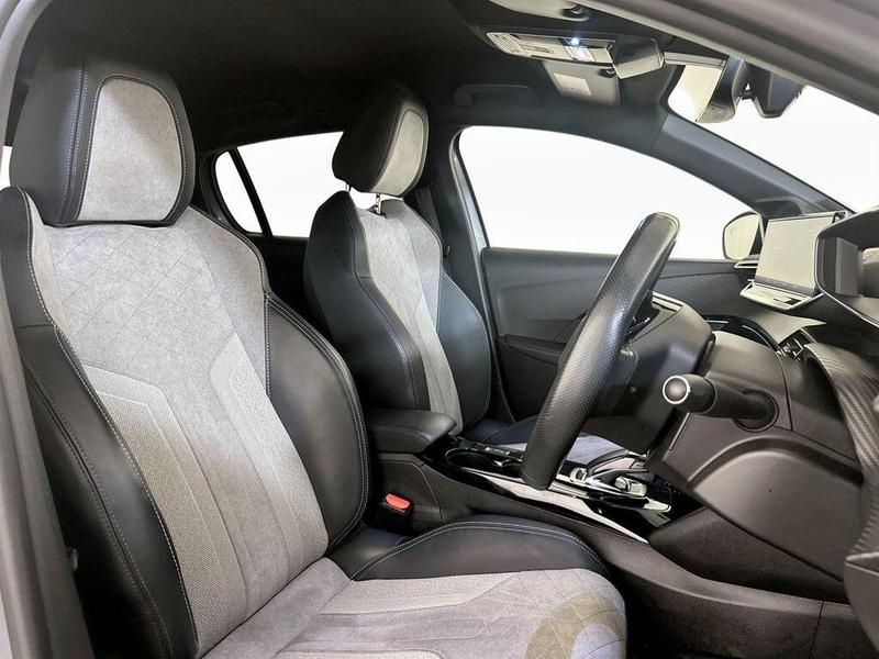 Used Peugeot 208 2020 for sale - 76385104: Photo 13