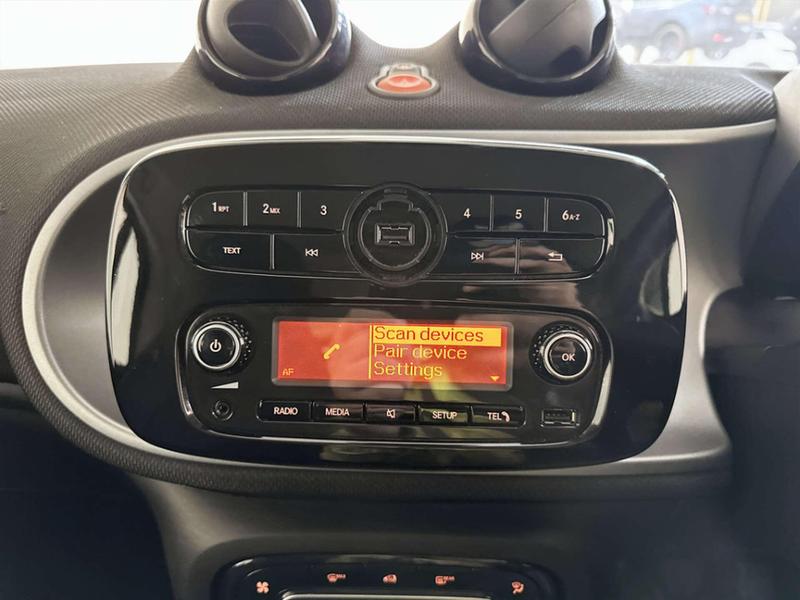 Used smart fortwo 2018 for sale - 76919937: Photo 22